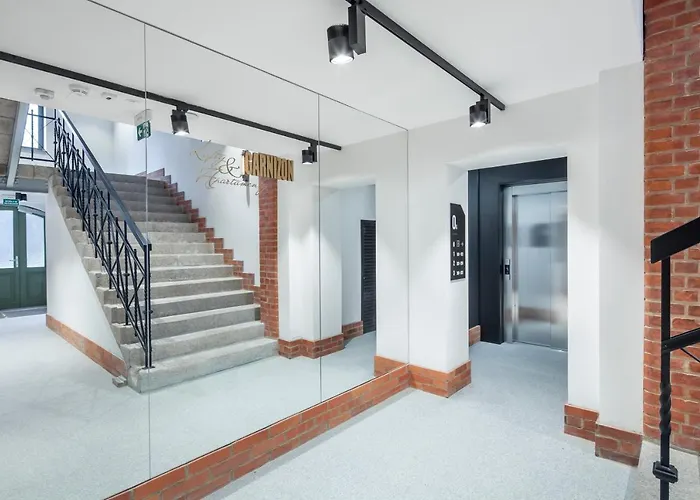 Lofty Kampus Garnizon Гданьск