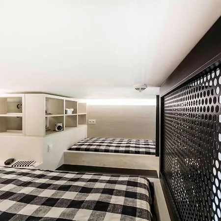 Lofty Kampus Garnizon Danzig