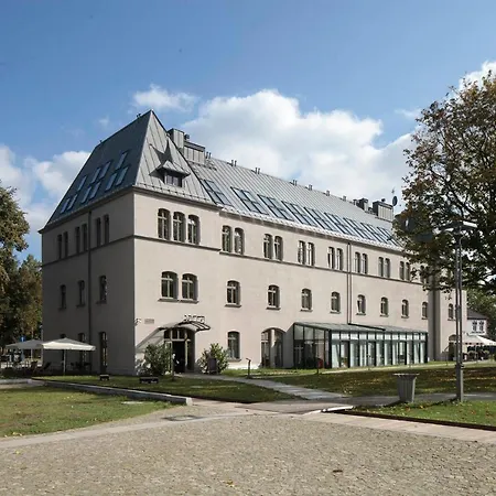 Lofty Kampus Garnizon Lejlighedshotel 3*