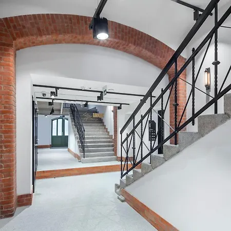 Lofty Kampus Garnizon Apart Otel