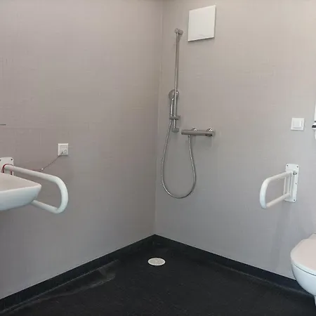 Lofty Kampus Garnizon Hotel apartamentowy *