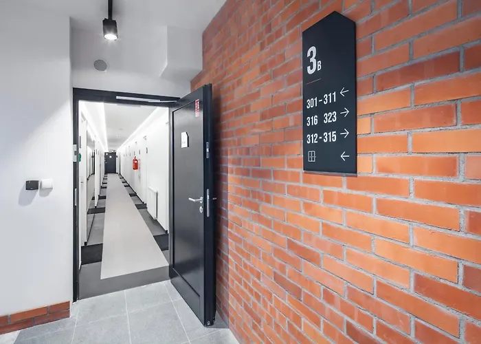 Lofty Kampus Garnizon Aparthotel 3*