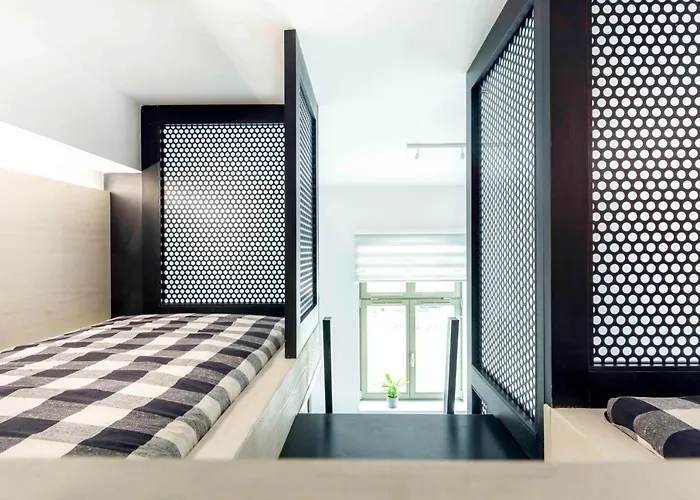 Lofty Kampus Garnizon Aparthotel