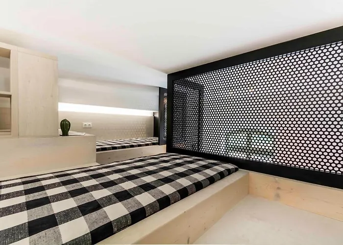 Lofty Kampus Garnizon