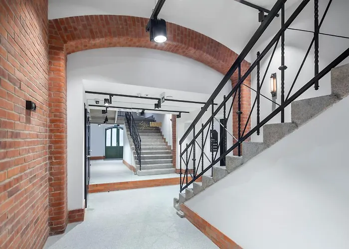 Lofty Kampus Garnizon Apartahotel